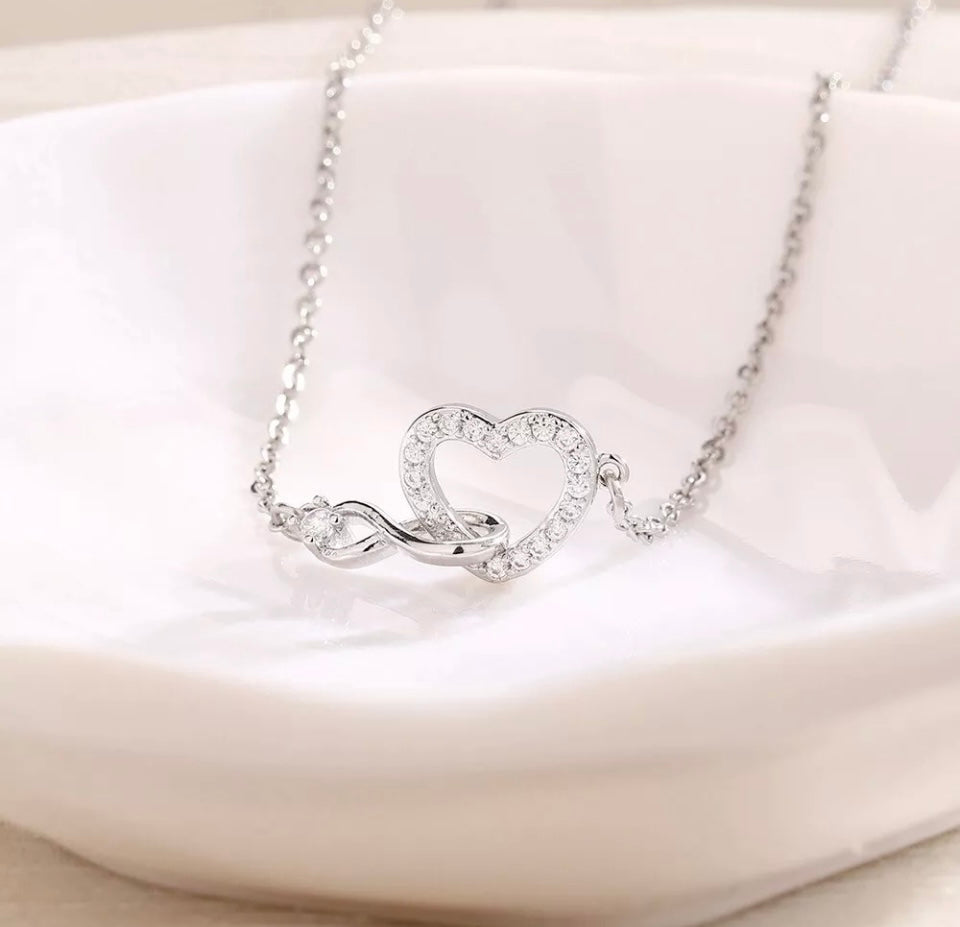 Crystal Heart Minimalist Cute Necklace Silver