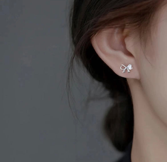 925 Sterling Silver Crystal Bow Stud Earrings