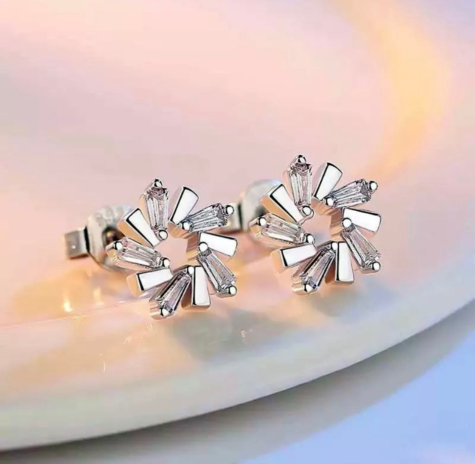 Full Stone Swirl Stud Earrings