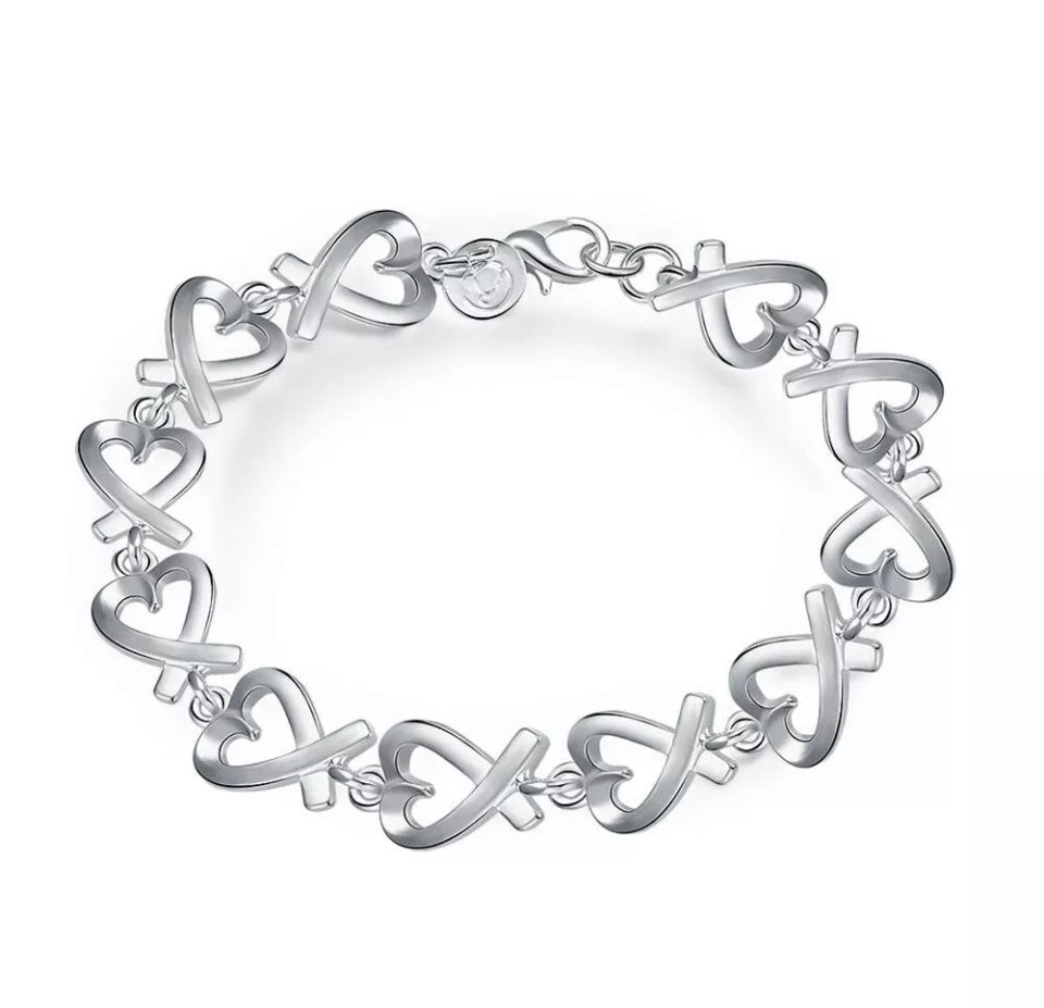 Silver Heart Bracelet Chain Link Free Gift Bag
