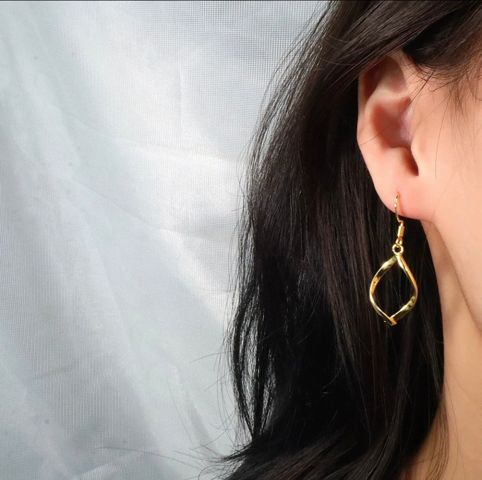 925 Sterling Silver Leaf Drop Hoop Earrings